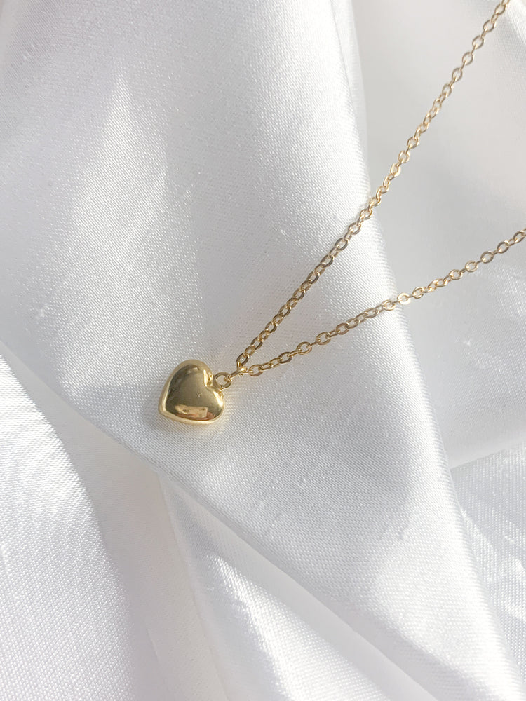 BE CURIOUS' Mini Heart Necklace -Gold- – Ibiza Passion